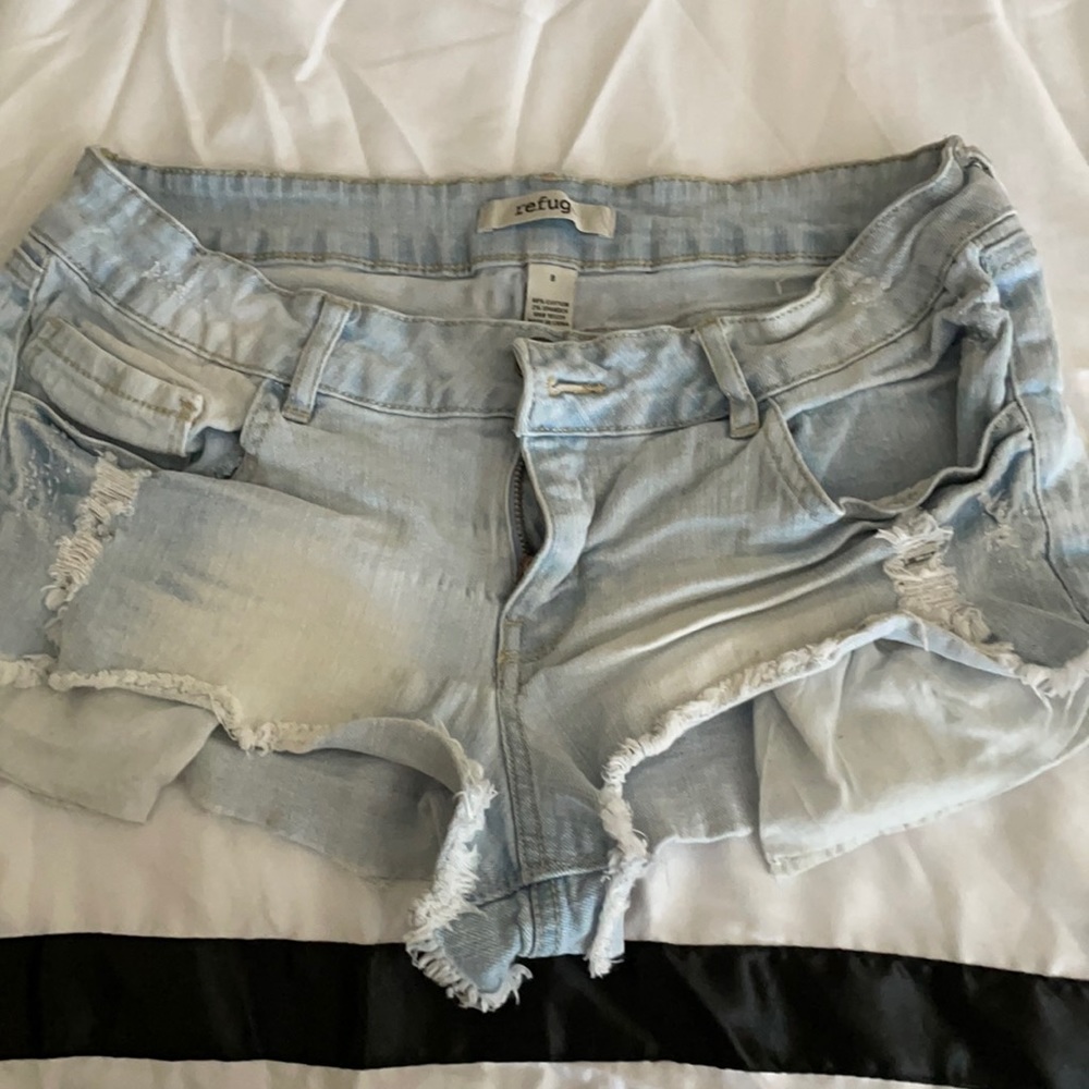 Refuge, size 8, light blue